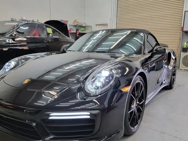 Porsche 911 Turbo S photographed by Alex on the job